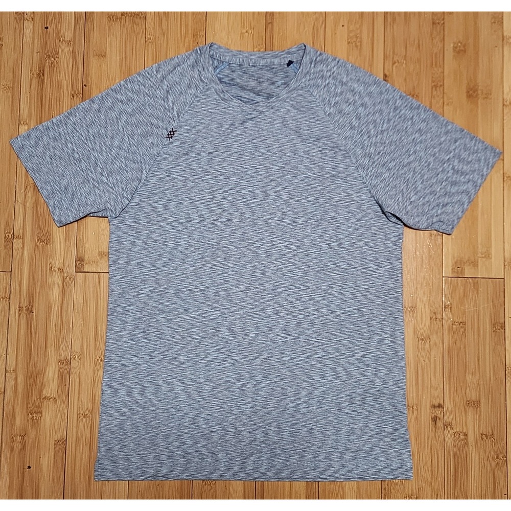 Rhone Reign Short Sleeve Training Tee Blue Gray Heather Mens Medium 100402